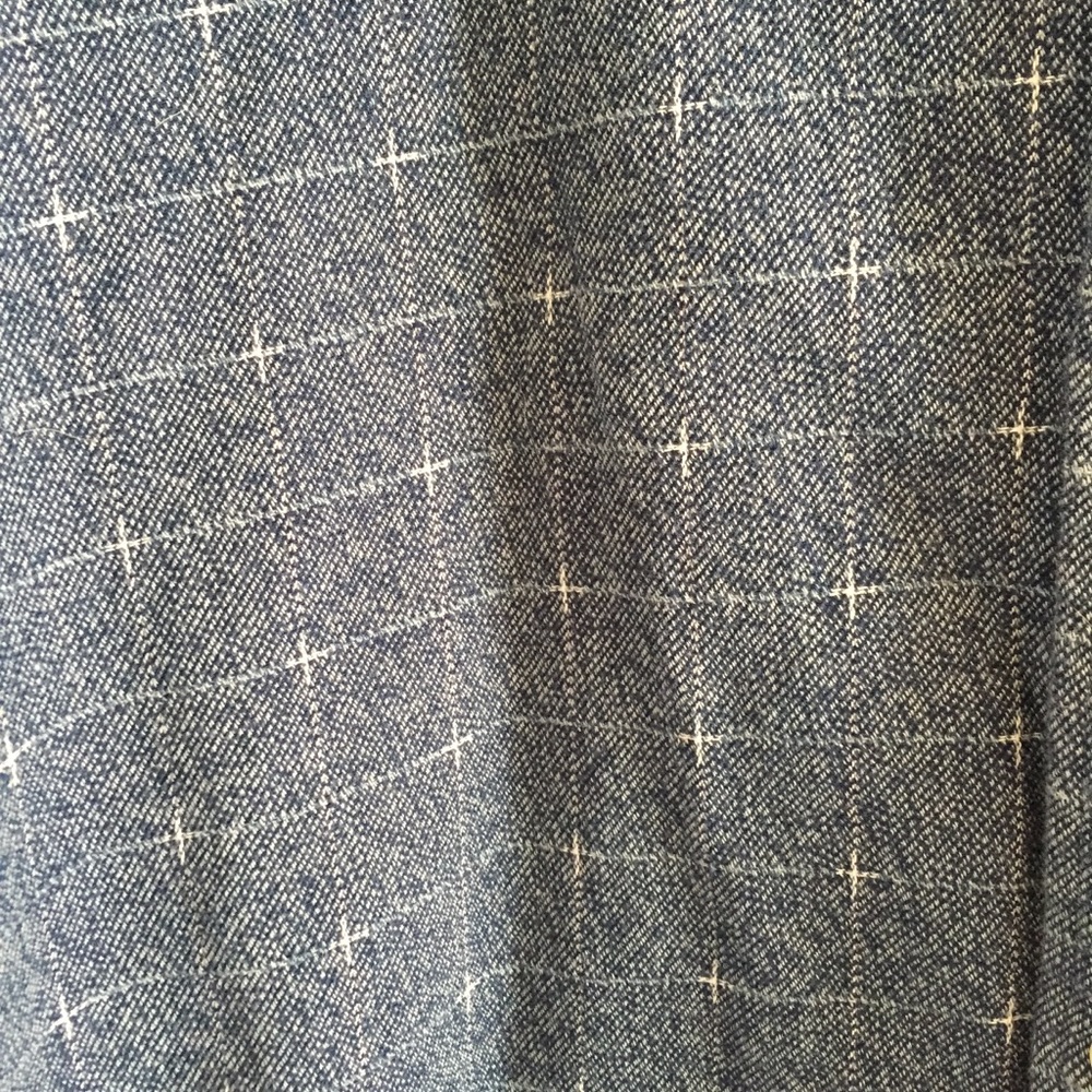 Gap Button Down Shirt - Picture 2 of 3